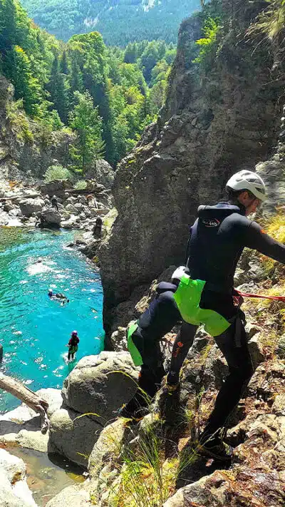 Barranquismo en el Barranco de Ordisco – Ordesa y Monte Perdido Barranquismo en el Barranco de Ordisco – Ordesa y Monte Perdido