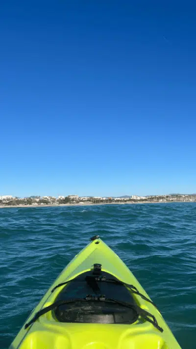 Excursión en Kayak al Atardecer en Vilanova i la Geltrú (2h) Excursión en Kayak al Atardecer en Vilanova i la Geltrú (2h)